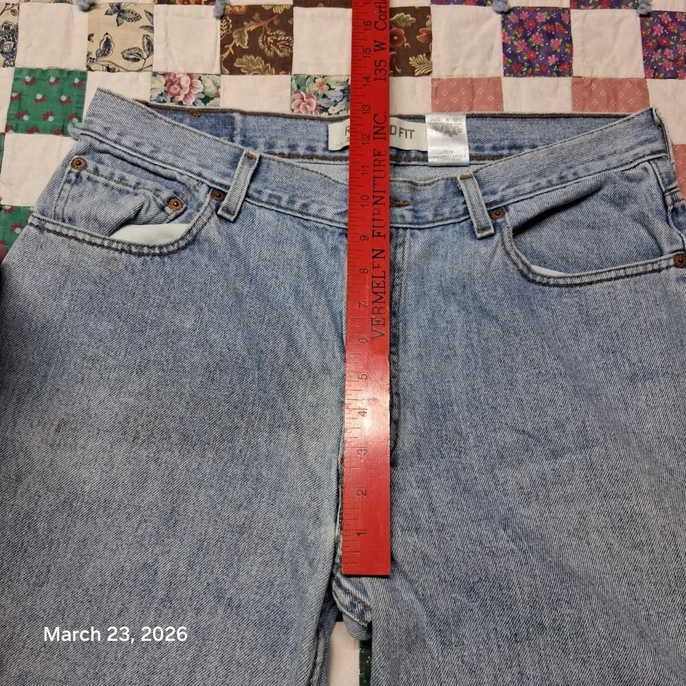 Vintage 2004 Levis 550 Blue Jeans‎ Size 36x34 Relaxed Fit Made in USA Y2K 90s
